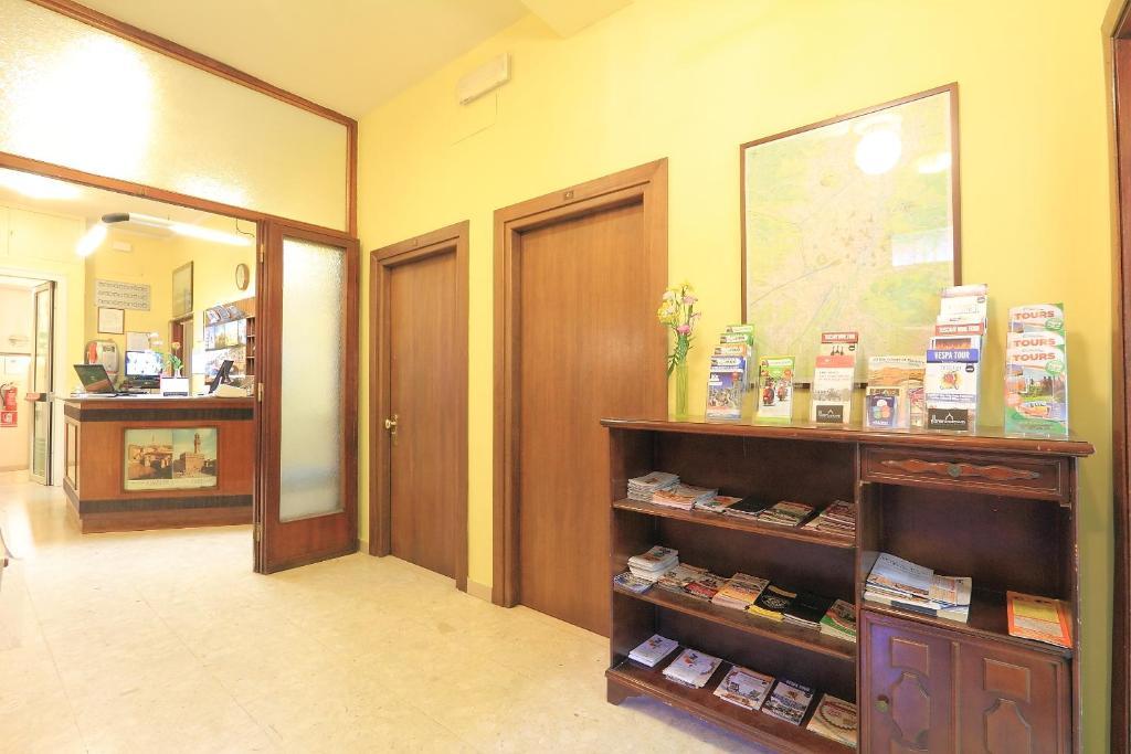 פירנצה Hotel Ottaviani מראה חיצוני תמונה