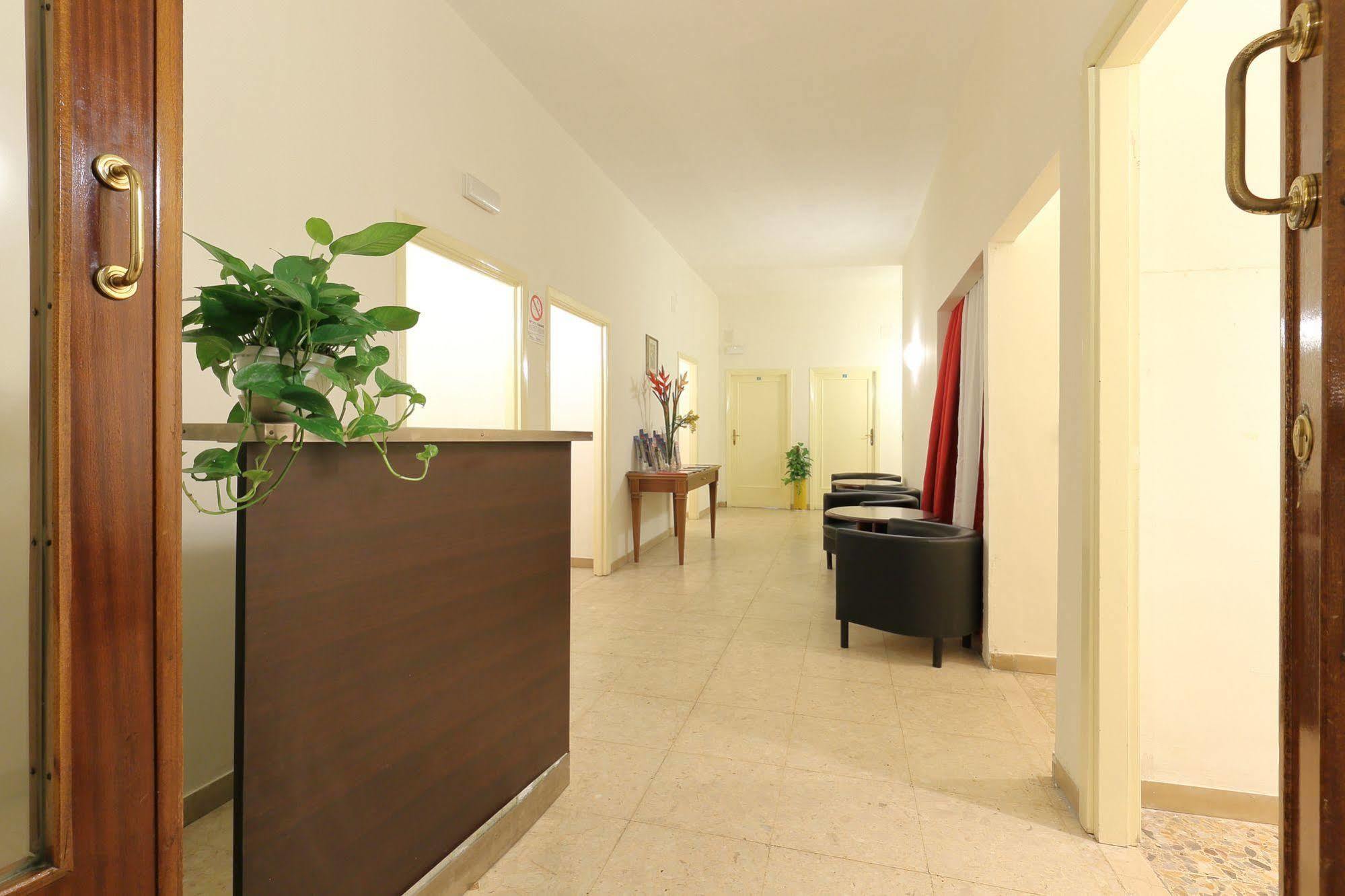 פירנצה Hotel Ottaviani מראה חיצוני תמונה